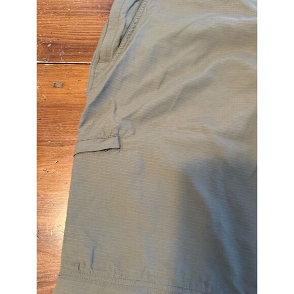 Rail Riders Men’s Convertible Ripstop Nylon Pants Olive 42” Waist 29” Inseam - Picture 4 of 11